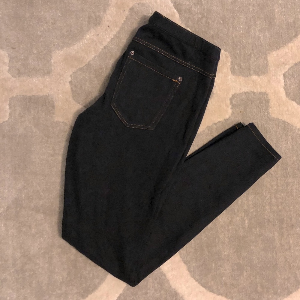 Hue Super Soft Washed Twill Leggings